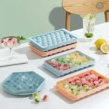 Blue Round Ice Cube Trays - 33 Pcs Each Rs 399  size16 /10cm
